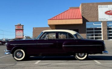 Packard-Clipper-touring-sedan-1953-purple-7