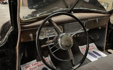 Packard-Eight-1948-Sedan-15