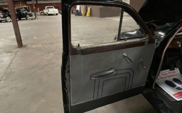 Packard-Eight-1948-Sedan-16