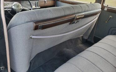 Packard-Eight-1948-Sedan-18