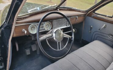 Packard-Eight-1948-Sedan-22