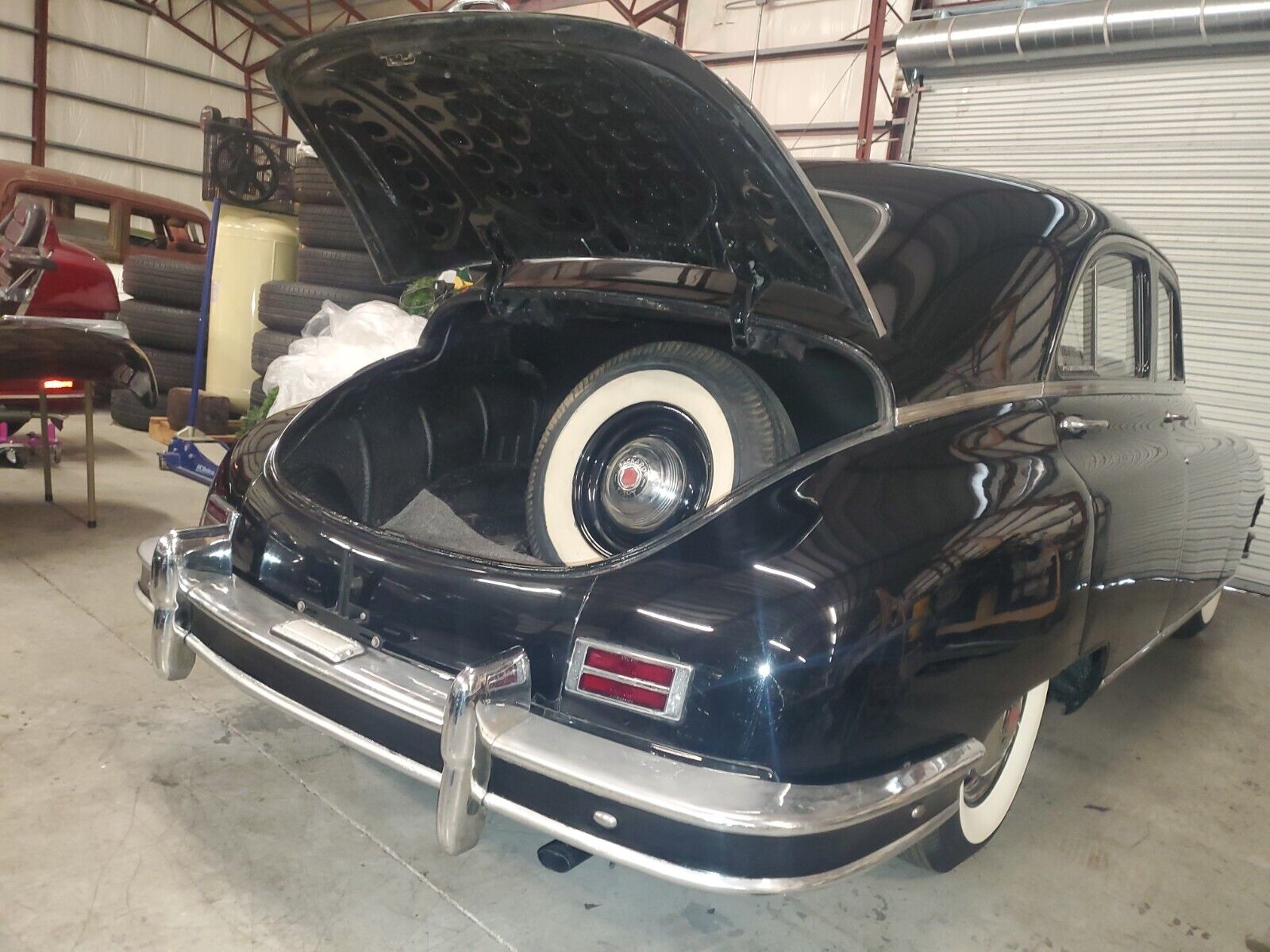 Packard-Eight-1948-Sedan-35