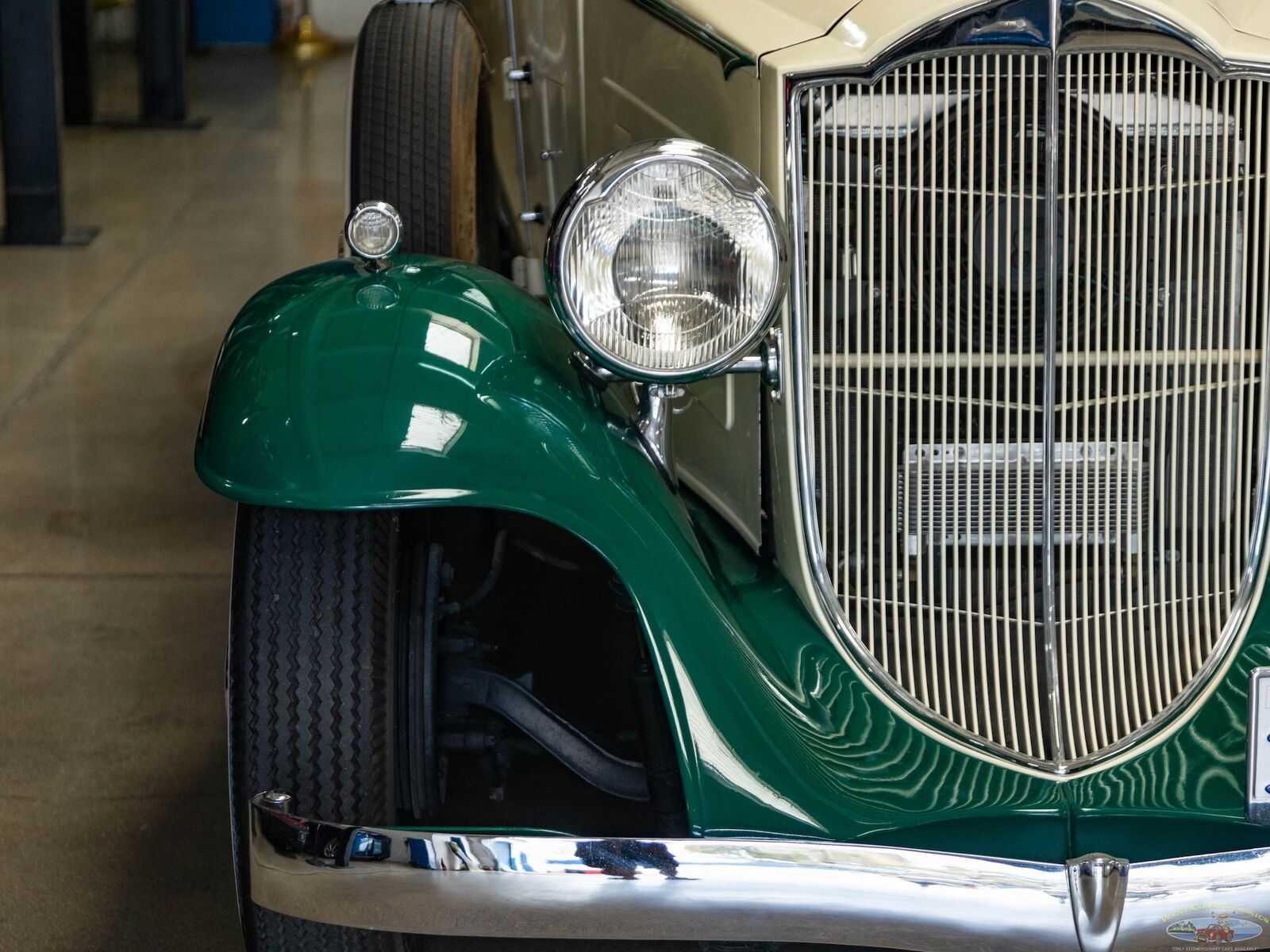 Packard-Light-Eight-1932-4-Door-Sedan-13