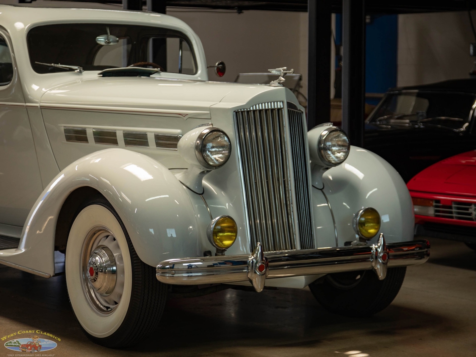 Packard-One-Twenty-1937-2-Door-Sedan-11
