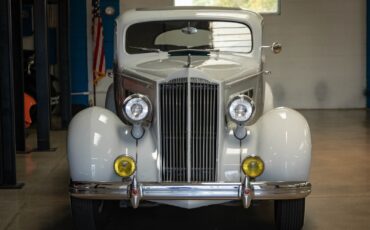 Packard-One-Twenty-1937-2-Door-Sedan-12