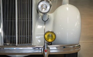 Packard-One-Twenty-1937-2-Door-Sedan-15