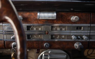 Packard-One-Twenty-1937-2-Door-Sedan-35