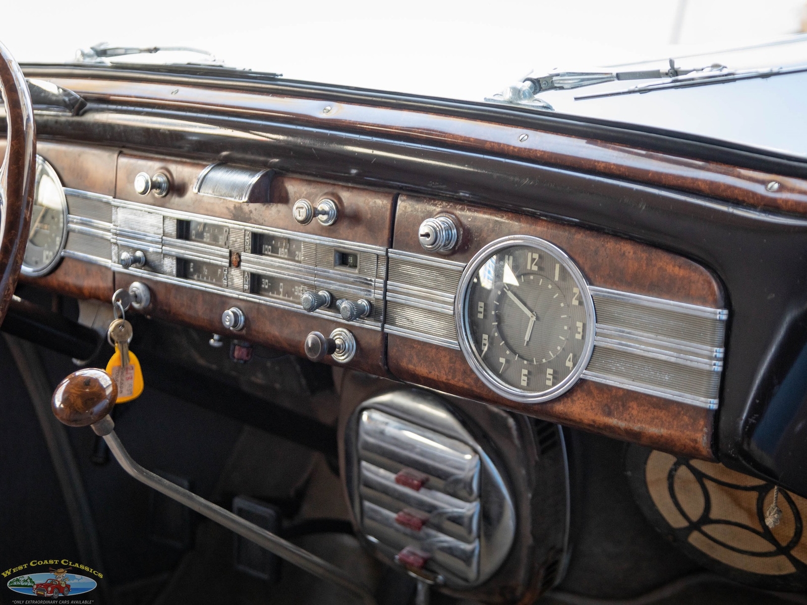 Packard-One-Twenty-1937-2-Door-Sedan-39