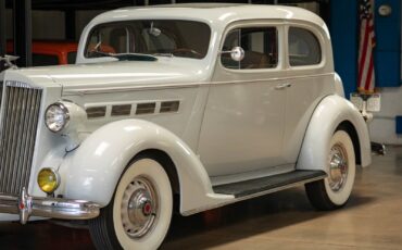 Packard-One-Twenty-1937-2-Door-Sedan-8