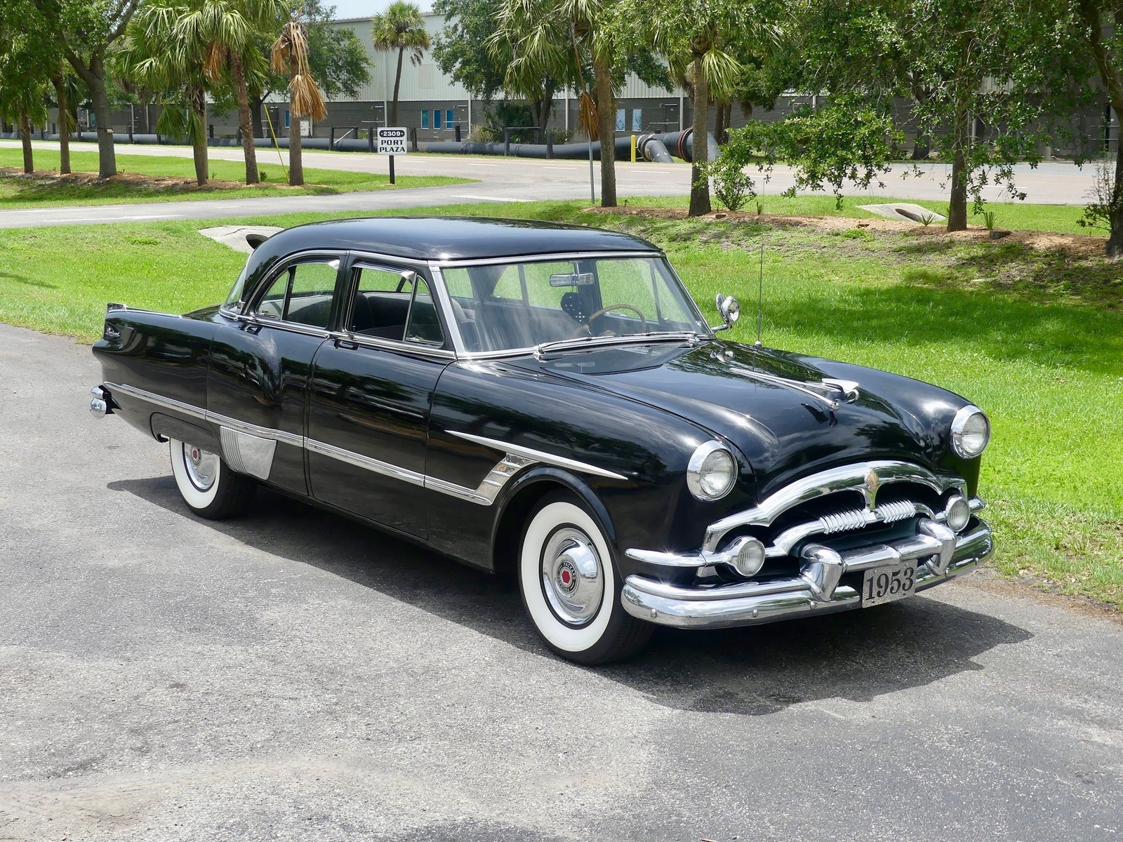 Packard-Patrician-1953-Sedan-23