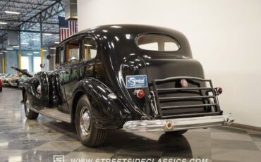 Packard-Twelve-1939-Sedan-8