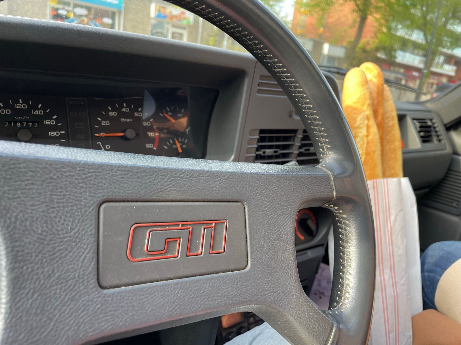 Peugeot-GTI-1989-Coupe-23