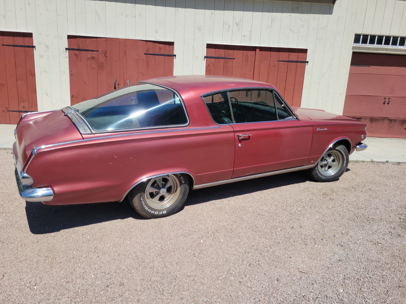 Plymouth-Barracuda-1965-Fastback-7