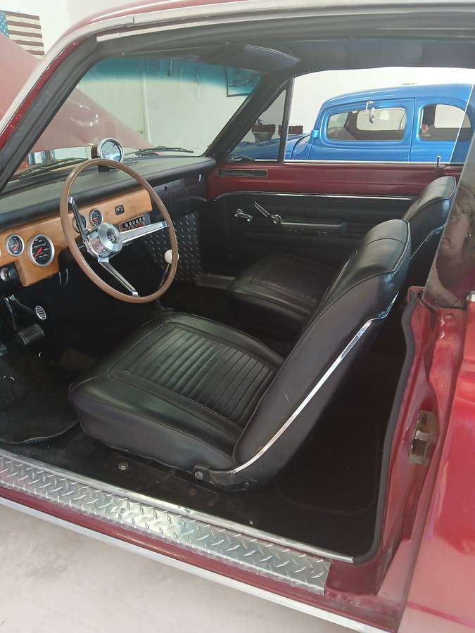 Plymouth-Barracuda-1966-custom-2