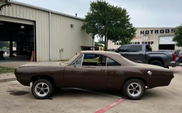Plymouth-Barracuda-1967-1