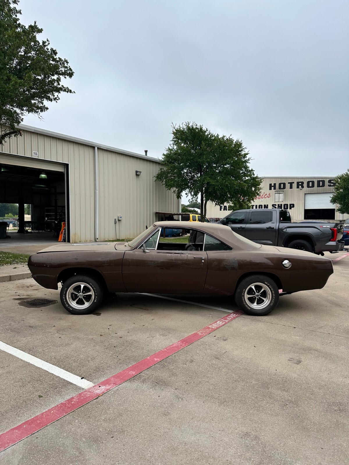 Plymouth-Barracuda-1967-1