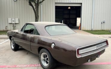 Plymouth-Barracuda-1967-2