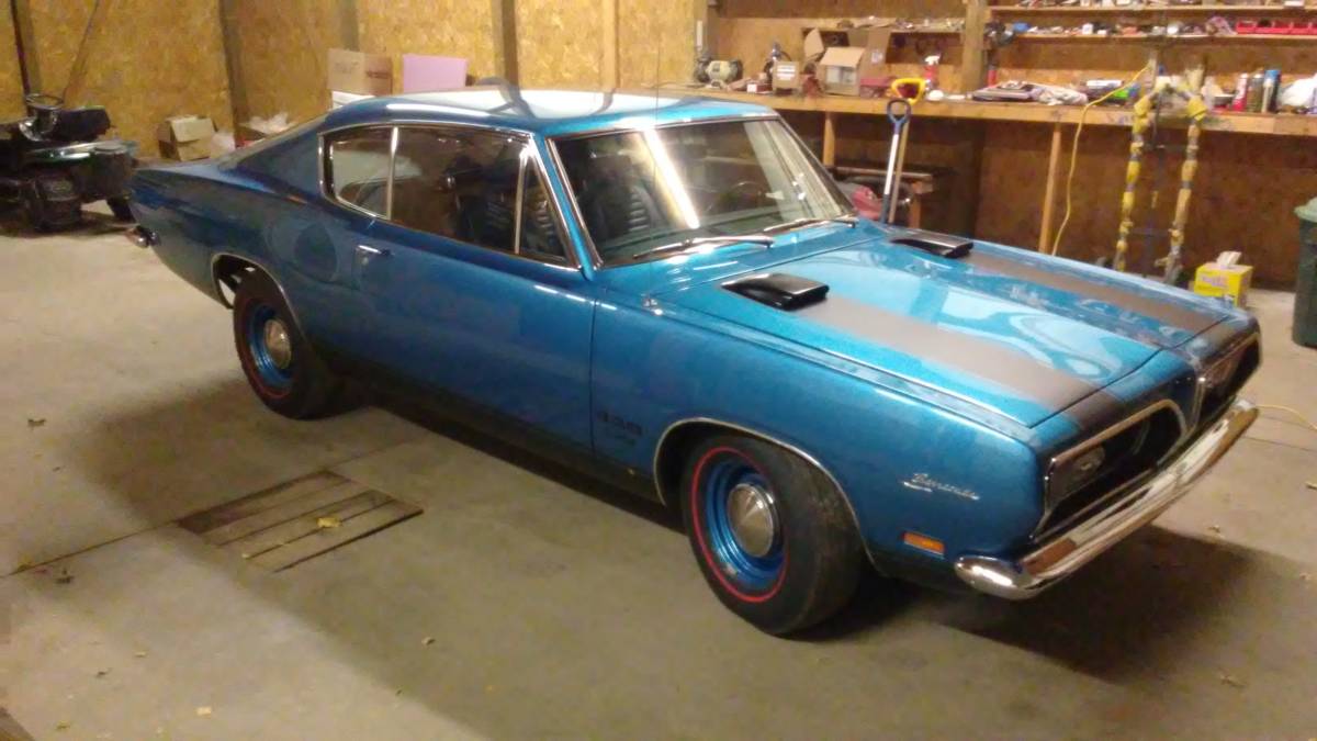 Plymouth Barracuda  1969 blue