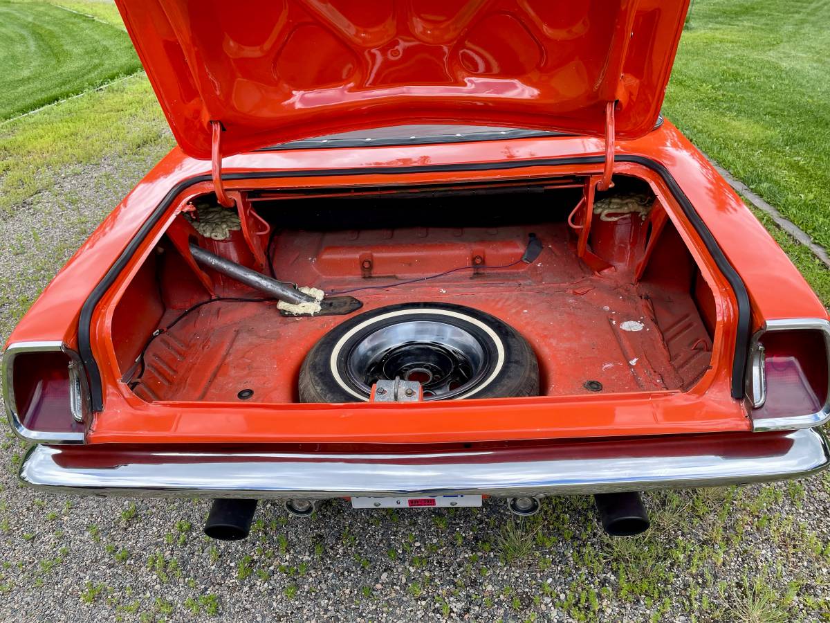 Plymouth-Barracuda-1969-orange-13