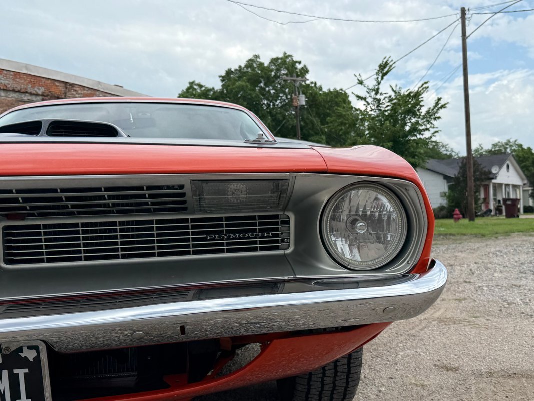 Plymouth-Barracuda-1970-28