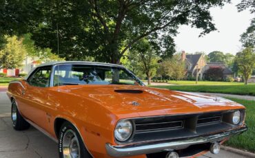 Plymouth-Barracuda-1970-Convertible-1