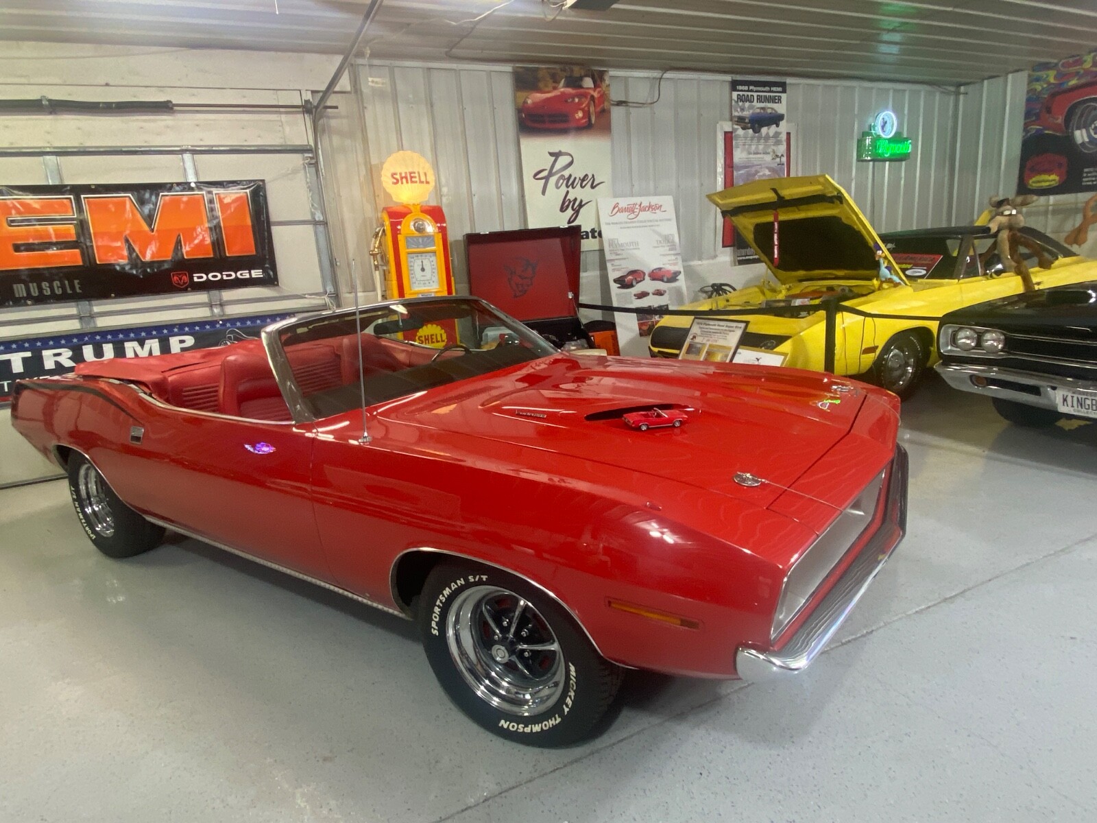Plymouth-Barracuda-1970-Convertible-11
