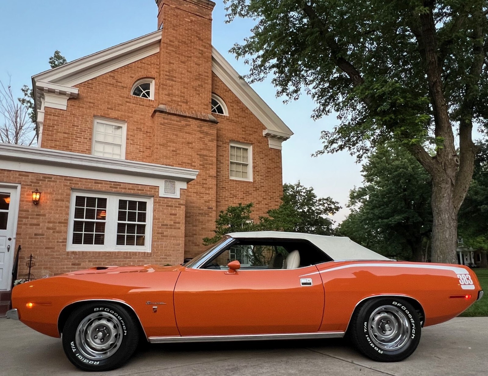 Plymouth-Barracuda-1970-Convertible-2