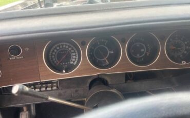 Plymouth-Barracuda-1972-brown-2