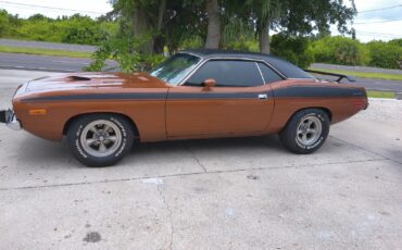 Plymouth-Barracuda-1973-Coupe-1
