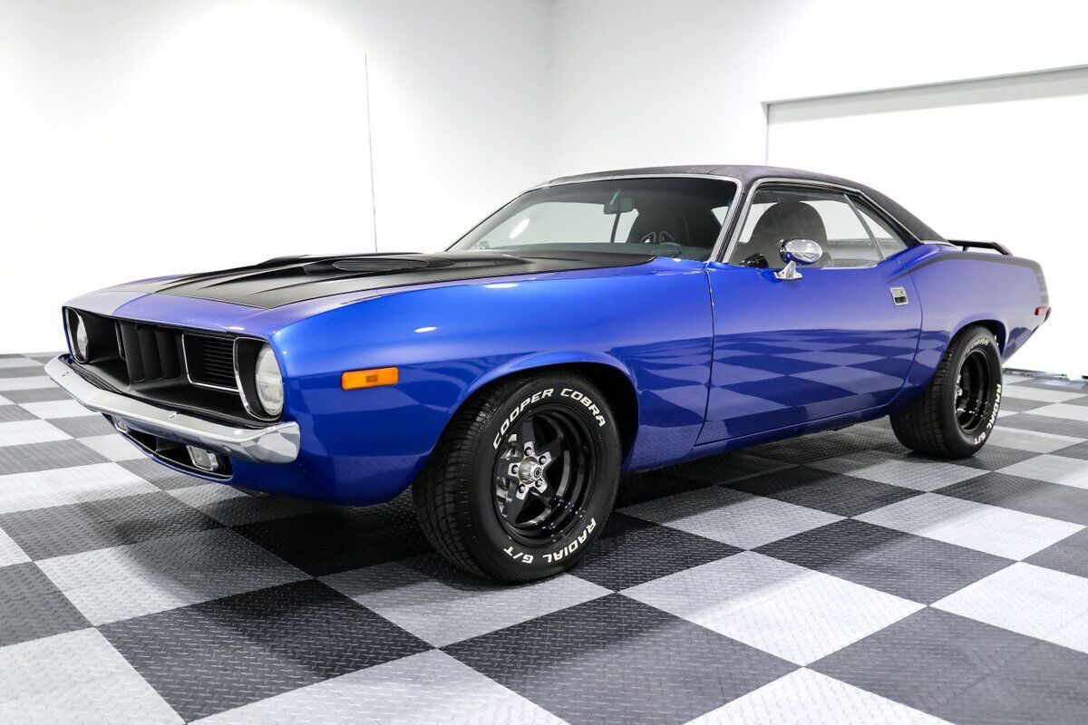 Plymouth-Barracuda-1973-Coupe-2