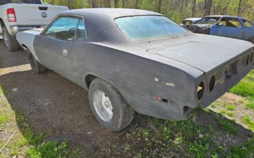 Plymouth-Barracuda-1973-Coupe-2