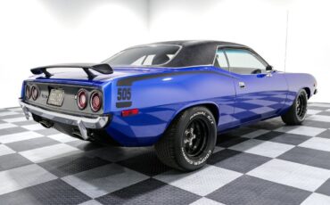 Plymouth-Barracuda-1973-Coupe-6