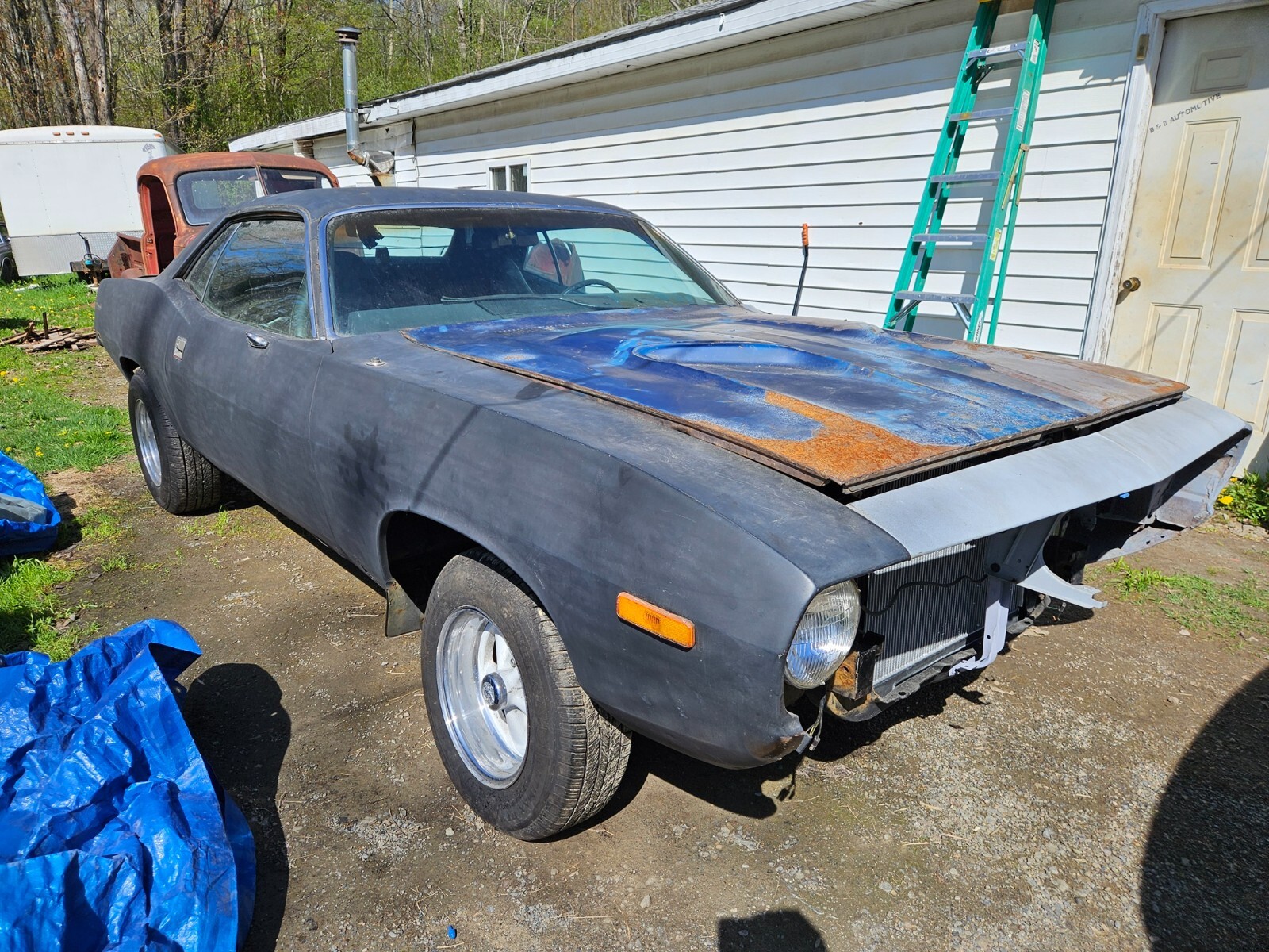 Plymouth-Barracuda-1973-Coupe