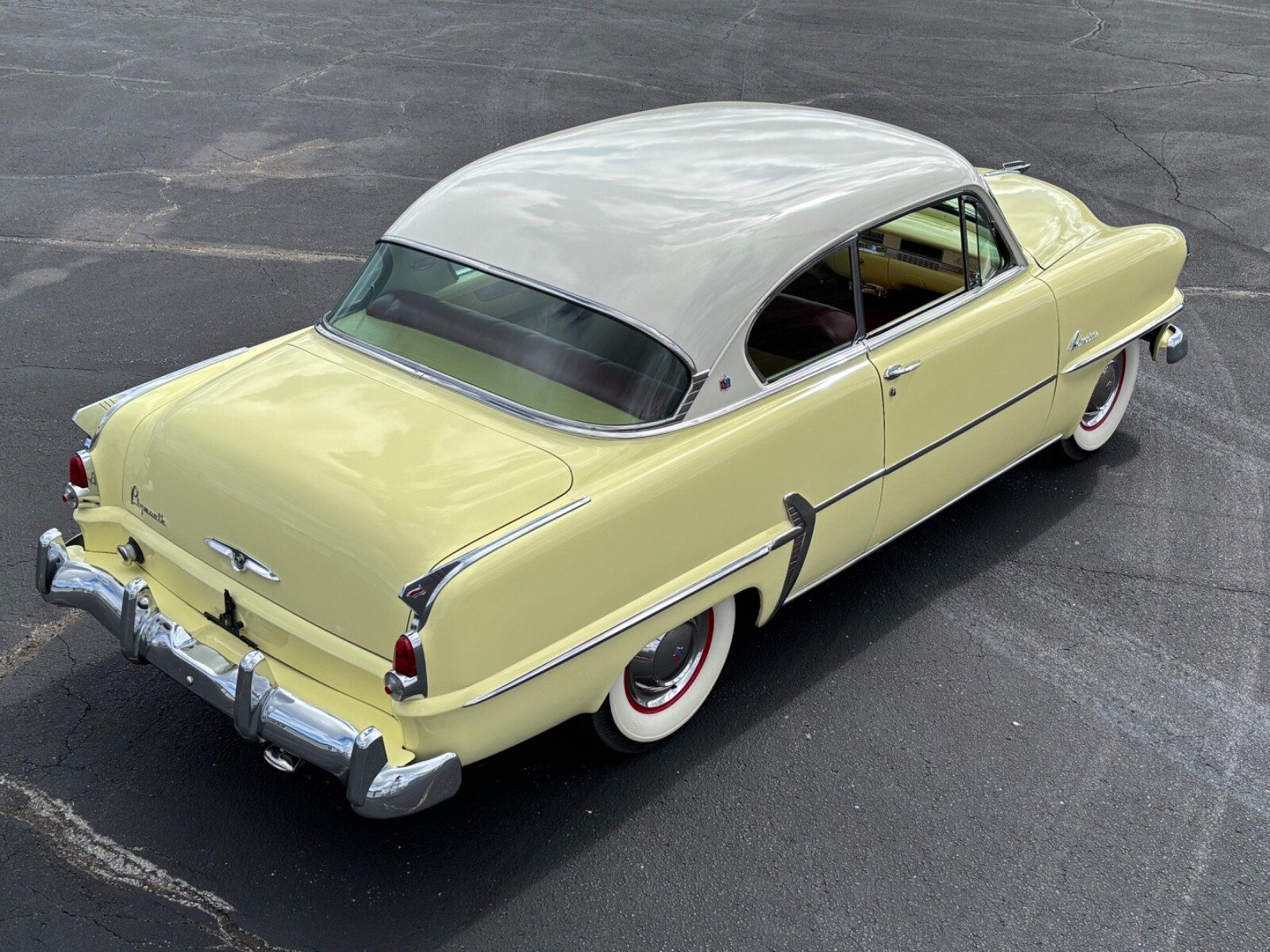 Plymouth-Belvedere-1954-Coupe-37