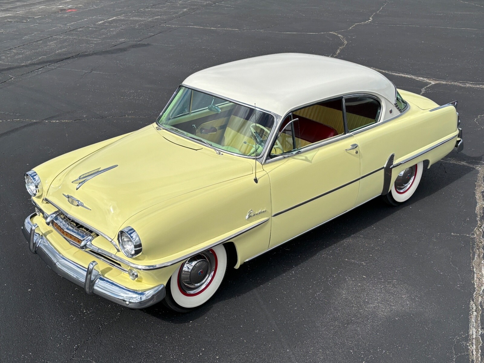 Plymouth-Belvedere-1954-Coupe-38