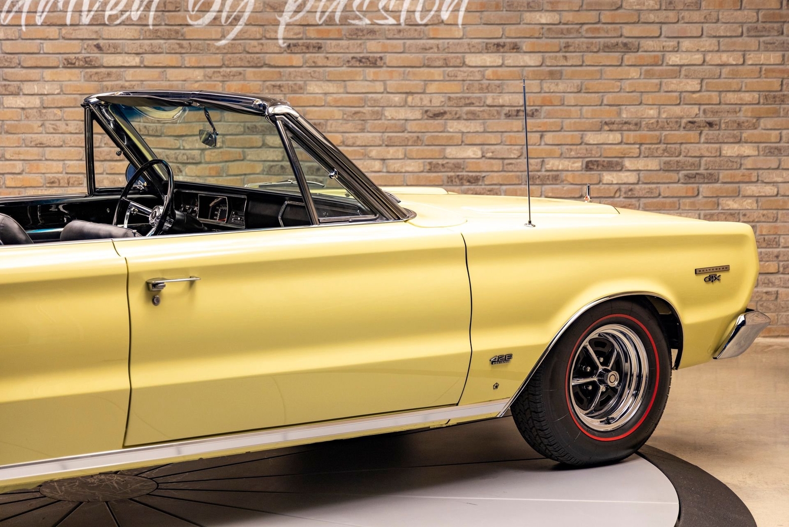 Plymouth-Belvedere-1967-Convertible-14