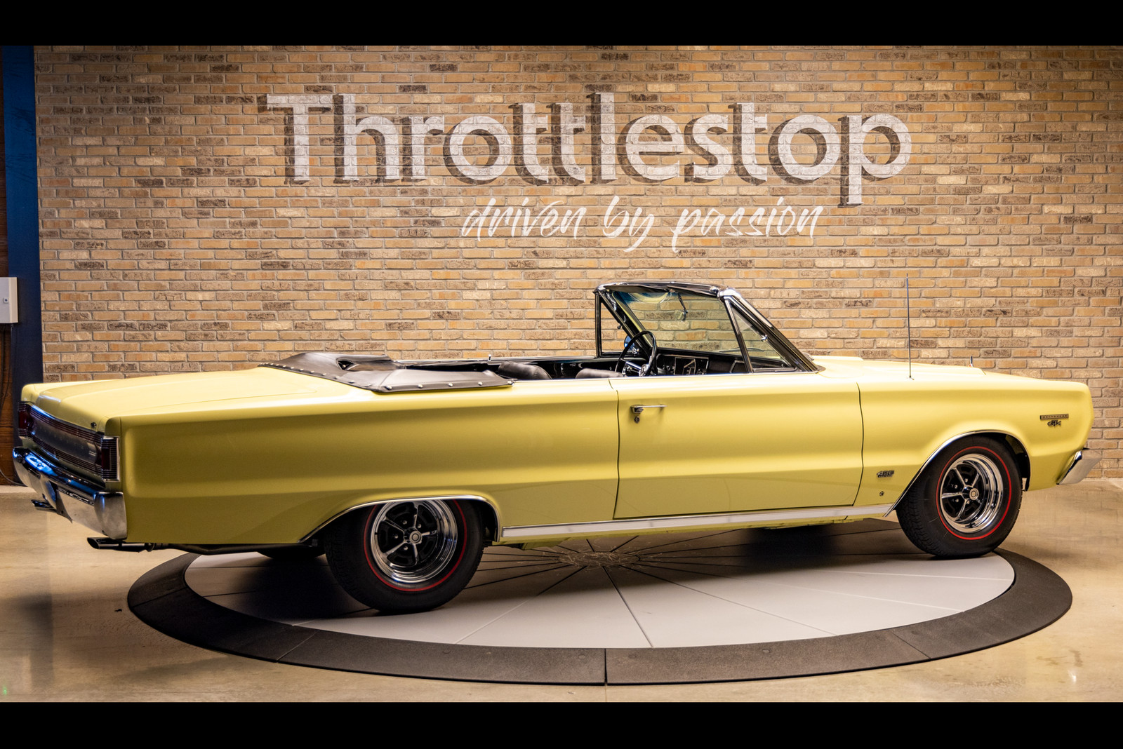 Plymouth-Belvedere-1967-Convertible-6
