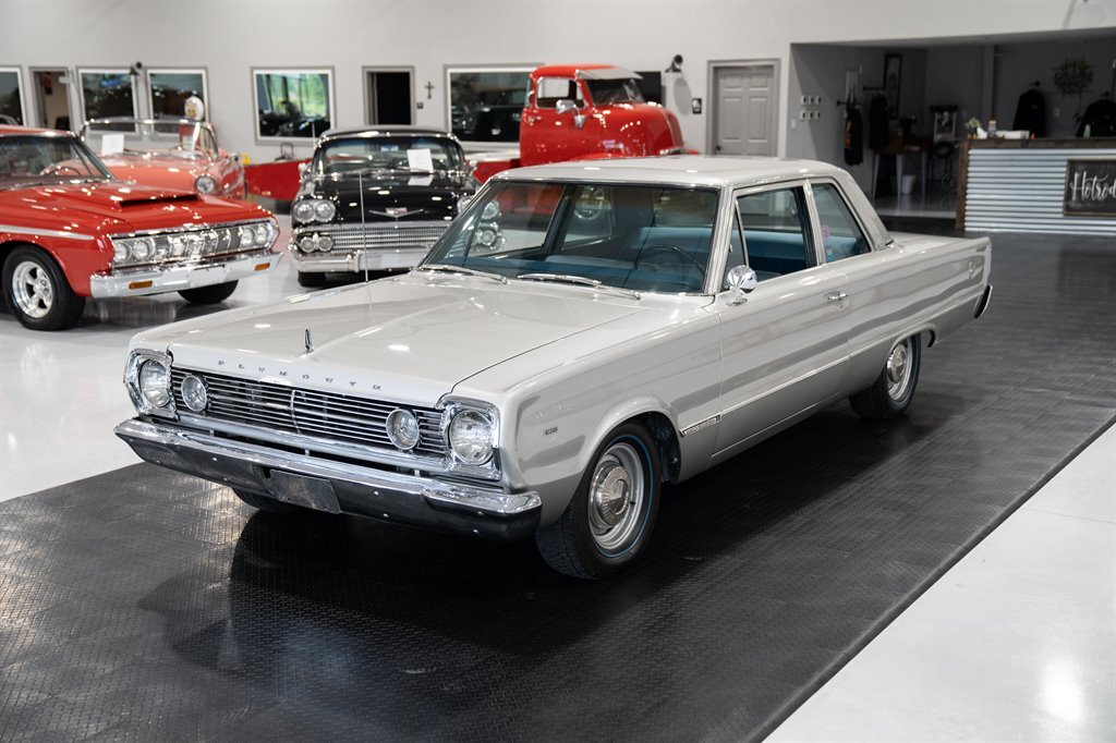 Plymouth-Belvedere-I-1966-Sedan-1
