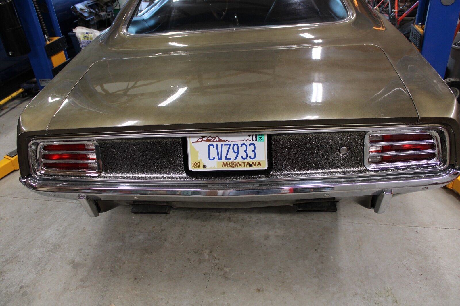 Plymouth-Cuda-1970-Coupe-31