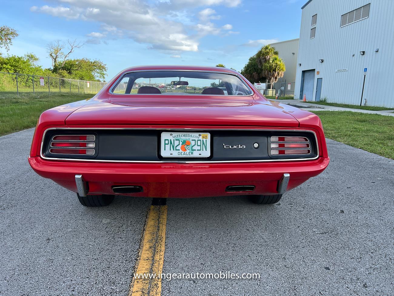 Plymouth-Cuda-1970-coupe-16