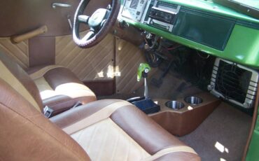 Plymouth-Custom-1939-green-7