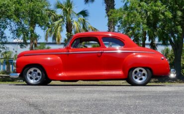 Plymouth-Custom-1948-Sedan-12