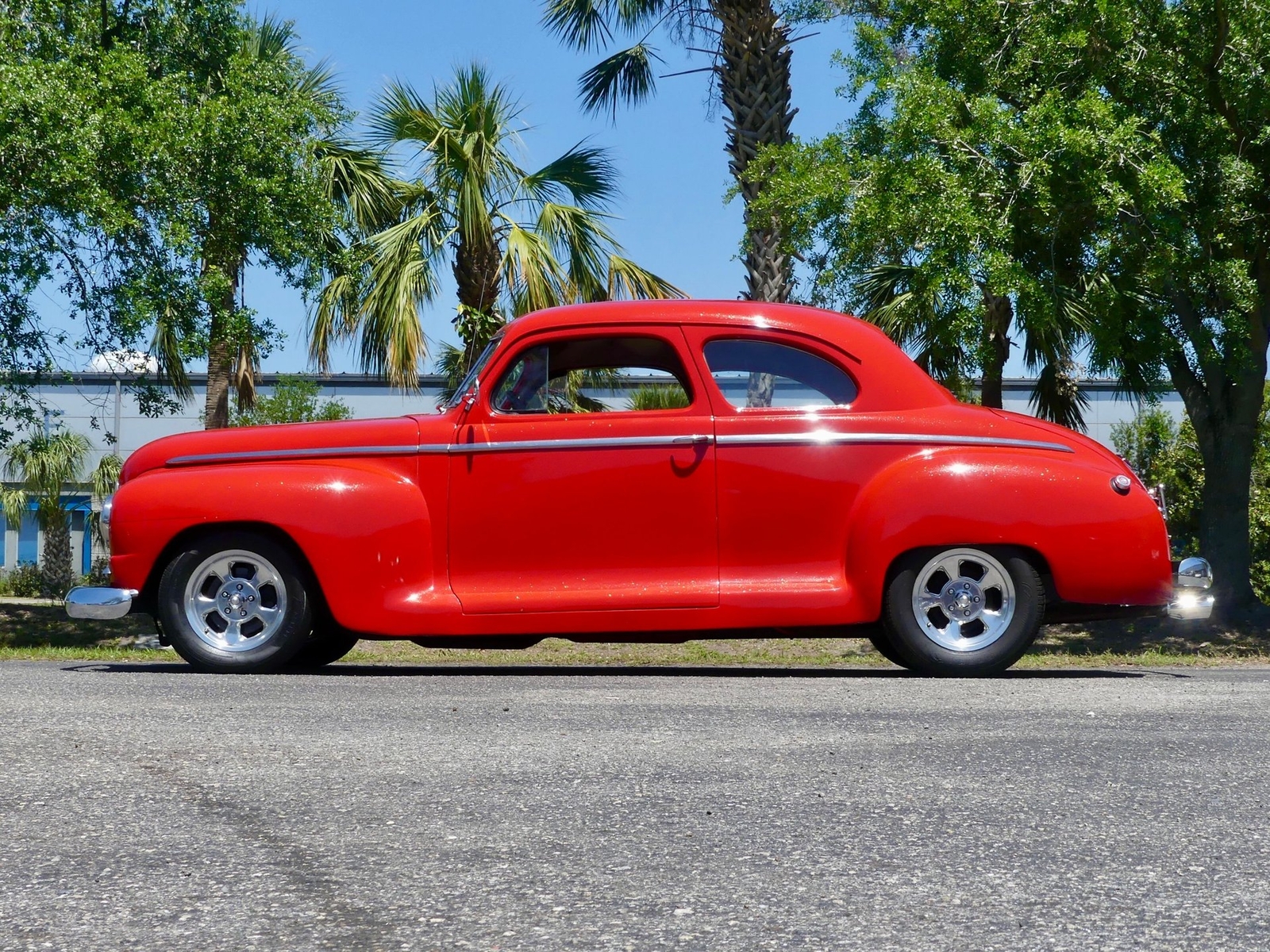 Plymouth-Custom-1948-Sedan-12