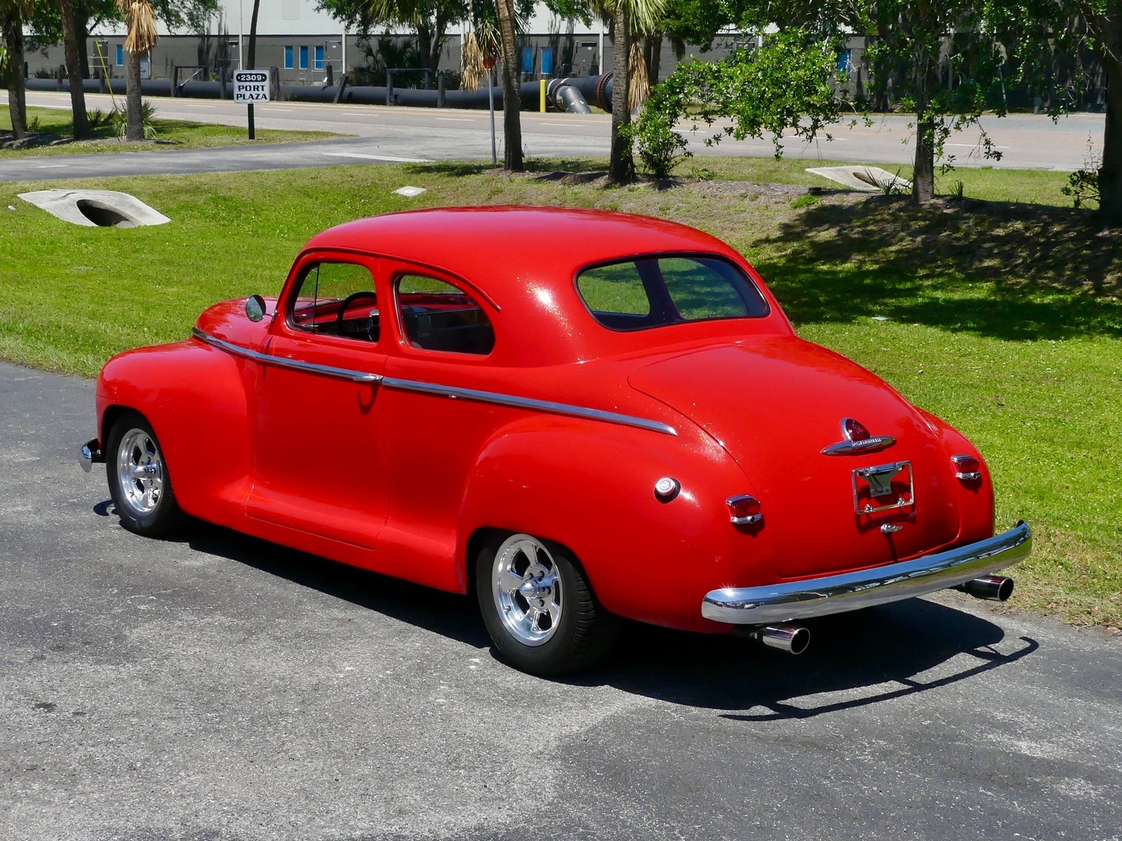 Plymouth-Custom-1948-Sedan-14