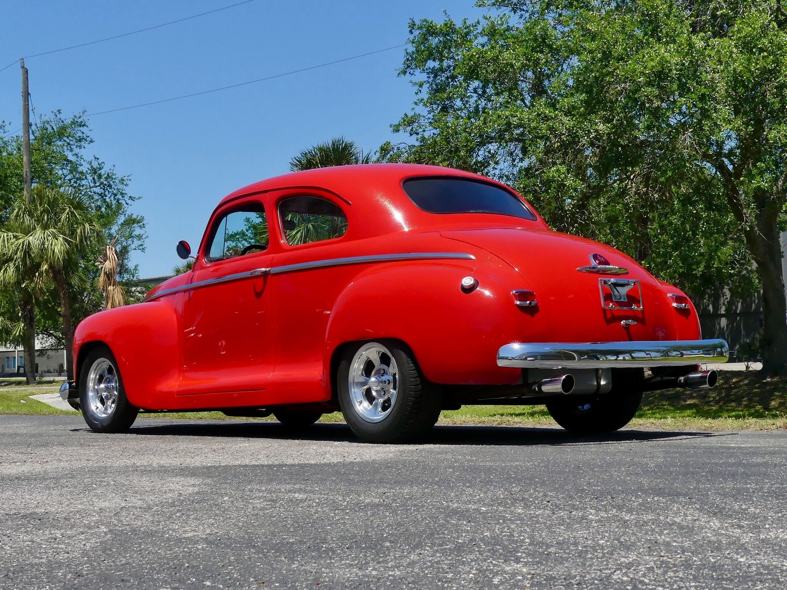 Plymouth-Custom-1948-Sedan-15