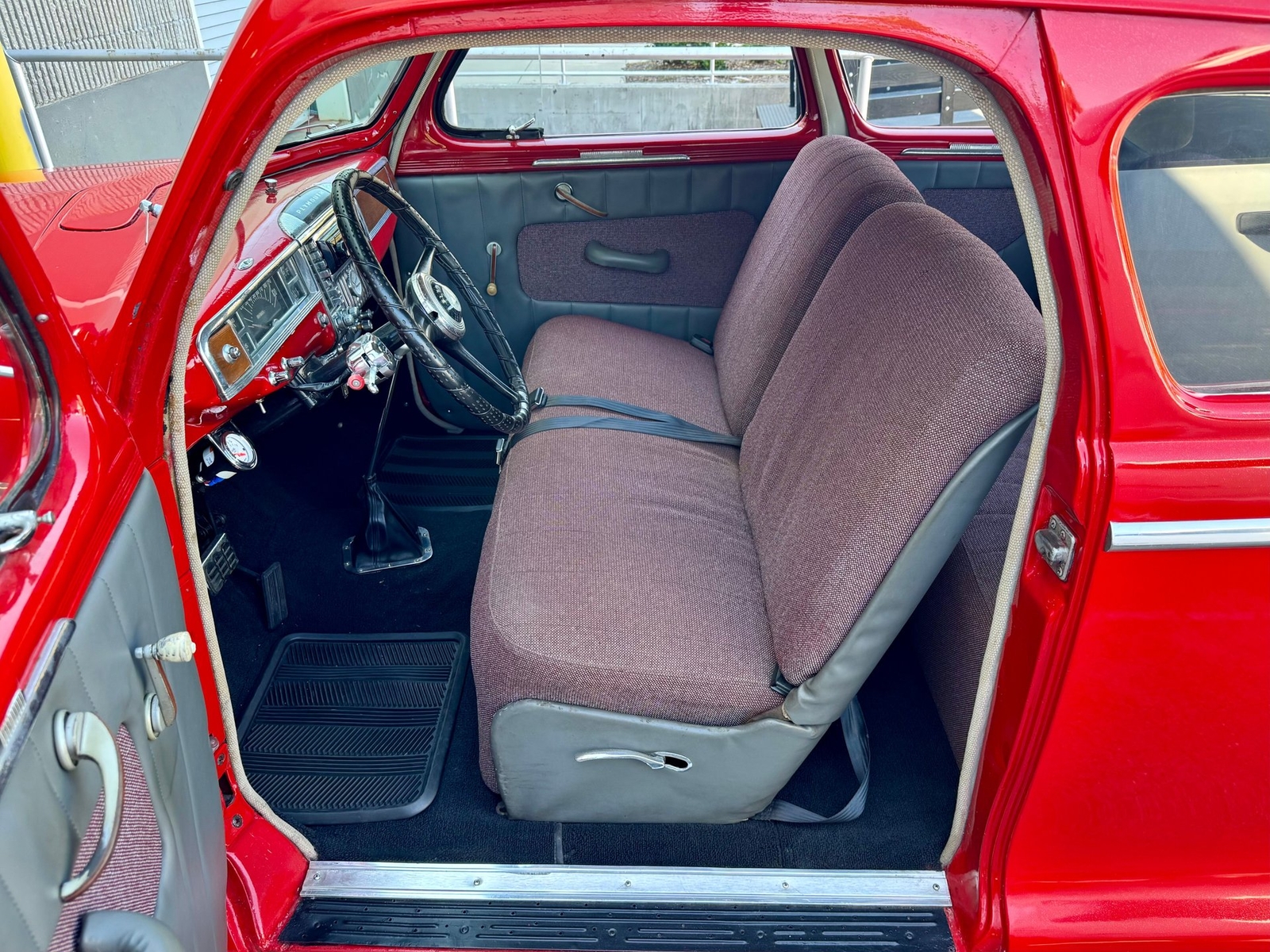 Plymouth-Custom-1948-Sedan-3