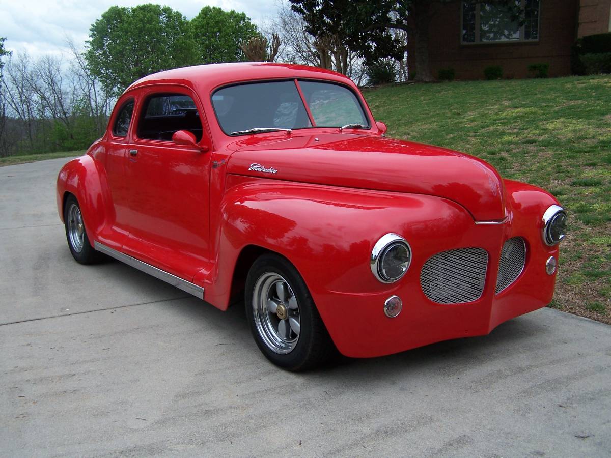 Plymouth-Custom-coupe-1947-red-3