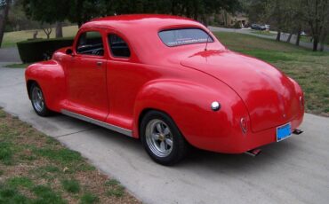 Plymouth-Custom-coupe-1947-red-5