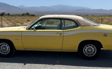 Plymouth-Duster-1973-1