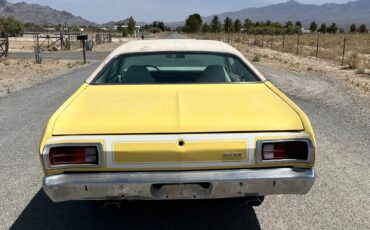 Plymouth-Duster-1973-3